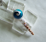 Natural Seashell Spiral Beads Pendant Necklace